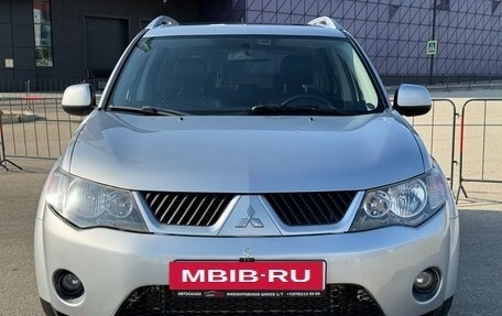 Mitsubishi Outlander III рестайлинг 3, 2007 год, 1 297 000 рублей, 5 фотография