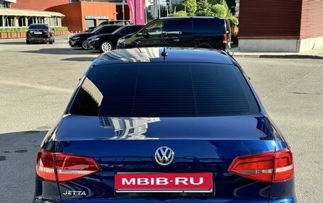 Volkswagen Jetta VI, 2015 год, 1 550 000 рублей, 3 фотография