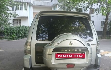 Mitsubishi Pajero IV, 2007 год, 1 200 000 рублей, 4 фотография