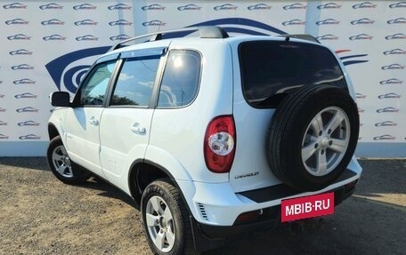 Chevrolet Niva I рестайлинг, 2013 год, 545 000 рублей, 2 фотография