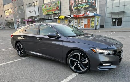 Honda Accord IX рестайлинг, 2019 год, 2 200 000 рублей, 2 фотография