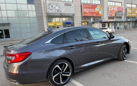 Honda Accord IX рестайлинг, 2019 год, 2 200 000 рублей, 3 фотография