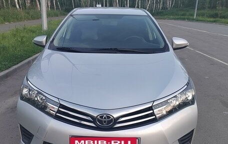 Toyota Corolla, 2014 год, 1 370 000 рублей, 5 фотография