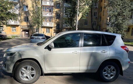 Toyota RAV4, 2010 год, 1 400 000 рублей, 9 фотография