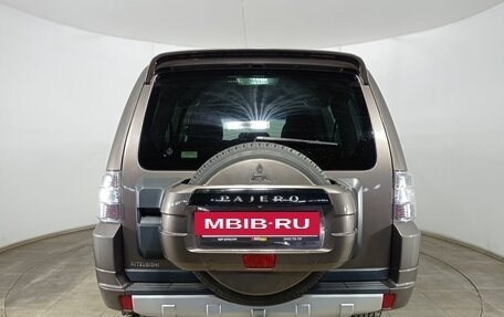 Mitsubishi Pajero IV, 2012 год, 2 490 000 рублей, 6 фотография