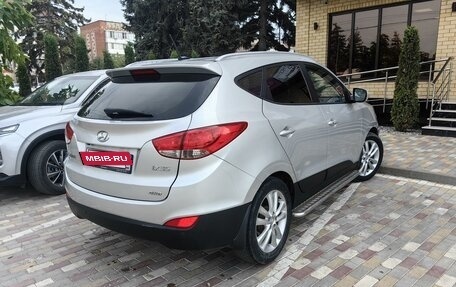 Hyundai ix35 I рестайлинг, 2010 год, 1 399 000 рублей, 3 фотография