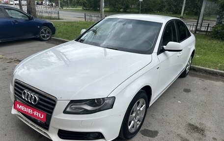 Audi A4, 2009 год, 1 075 000 рублей, 1 фотография