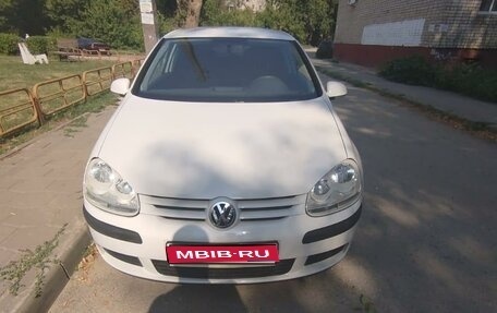 Volkswagen Golf V, 2008 год, 650 000 рублей, 1 фотография