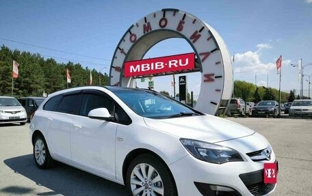 Opel Astra J, 2013 год, 959 000 рублей, 1 фотография