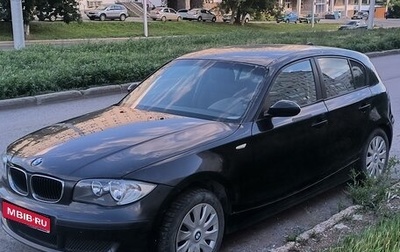 BMW 1 серия, 2008 год, 400 000 рублей, 1 фотография