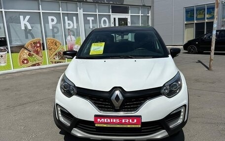 Renault Kaptur I рестайлинг, 2019 год, 1 545 000 рублей, 1 фотография