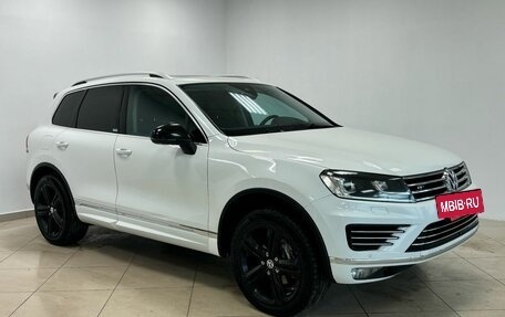 Volkswagen Touareg III, 2017 год, 4 120 000 рублей, 3 фотография