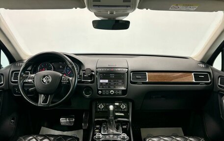 Volkswagen Touareg III, 2017 год, 4 120 000 рублей, 20 фотография