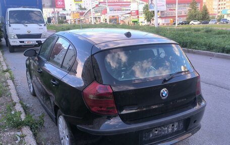 BMW 1 серия, 2008 год, 400 000 рублей, 3 фотография