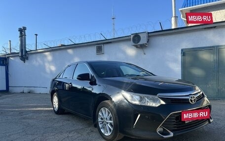 Toyota Camry, 2015 год, 2 300 000 рублей, 2 фотография