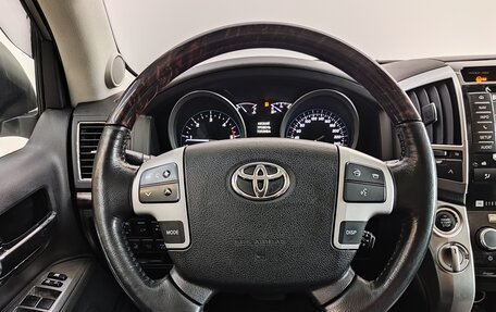 Toyota Land Cruiser 200, 2012 год, 3 950 000 рублей, 10 фотография