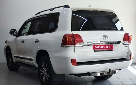 Toyota Land Cruiser 200, 2012 год, 3 950 000 рублей, 7 фотография