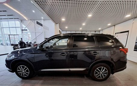 Mitsubishi Outlander III рестайлинг 3, 2019 год, 2 727 000 рублей, 8 фотография