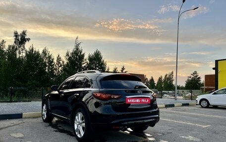 Infiniti FX II, 2011 год, 2 200 000 рублей, 12 фотография