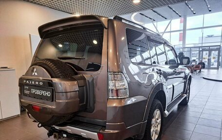 Mitsubishi Pajero IV, 2013 год, 2 495 000 рублей, 5 фотография