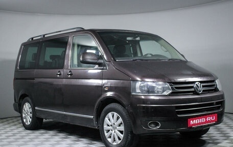 Volkswagen Multivan T5, 2011 год, 1 790 000 рублей, 3 фотография