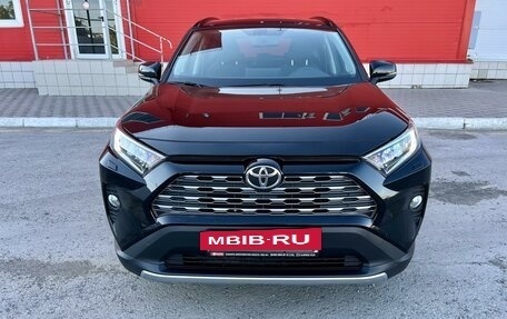 Toyota RAV4, 2020 год, 3 650 000 рублей, 3 фотография