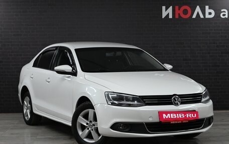 Volkswagen Jetta VI, 2014 год, 1 135 000 рублей, 4 фотография