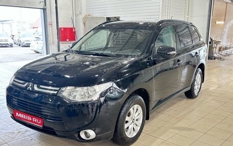 Mitsubishi Outlander III рестайлинг 3, 2014 год, 1 530 000 рублей, 1 фотография