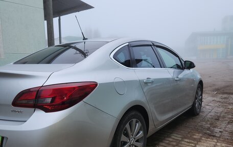 Opel Astra J, 2012 год, 1 100 000 рублей, 3 фотография