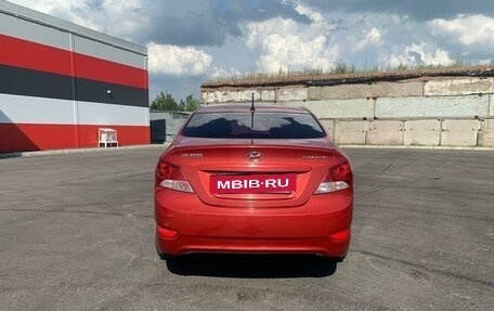 Hyundai Solaris II рестайлинг, 2011 год, 970 000 рублей, 3 фотография