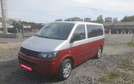 Volkswagen Transporter T5 рестайлинг, 2010 год, 1 600 000 рублей, 1 фотография