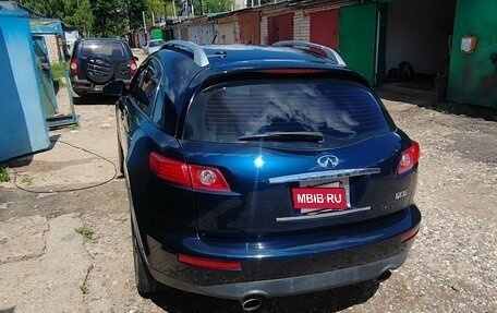 Infiniti FX I, 2004 год, 750 000 рублей, 3 фотография