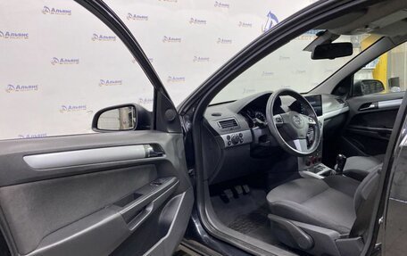 Opel Astra J, 2012 год, 700 000 рублей, 18 фотография