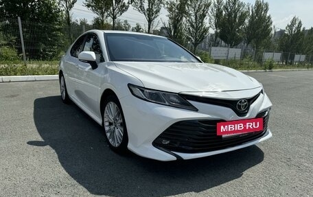 Toyota Camry, 2018 год, 2 550 000 рублей, 3 фотография