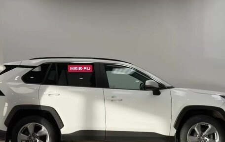 Toyota RAV4, 2019 год, 2 999 000 рублей, 5 фотография