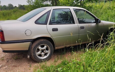 Opel Vectra A, 1990 год, 200 000 рублей, 5 фотография