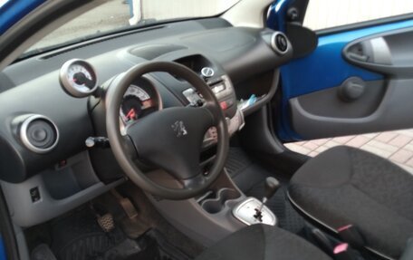 Peugeot 107 I рестайлинг, 2009 год, 410 000 рублей, 5 фотография