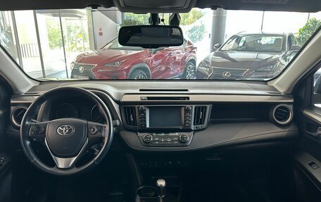 Toyota RAV4, 2017 год, 2 774 000 рублей, 14 фотография