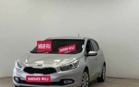 KIA cee'd III, 2014 год, 1 299 000 рублей, 23 фотография