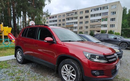 Volkswagen Tiguan I, 2011 год, 1 250 000 рублей, 2 фотография