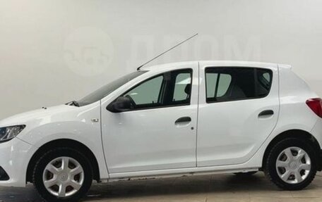 Renault Sandero II рестайлинг, 2014 год, 750 000 рублей, 9 фотография