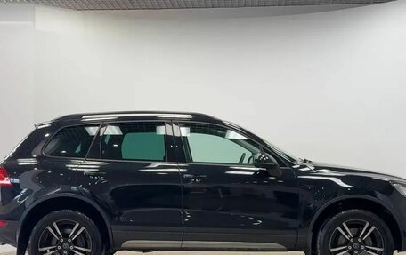 Volkswagen Touareg III, 2011 год, 1 899 500 рублей, 5 фотография