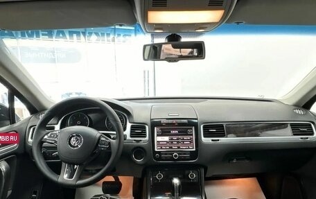 Volkswagen Touareg III, 2011 год, 1 899 500 рублей, 17 фотография