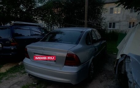 Opel Vectra B рестайлинг, 2001 год, 120 000 рублей, 2 фотография