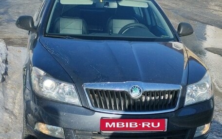 Skoda Octavia, 2010 год, 700 000 рублей, 2 фотография