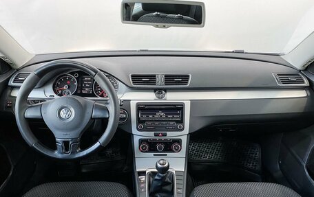 Volkswagen Passat B7, 2012 год, 1 485 000 рублей, 14 фотография