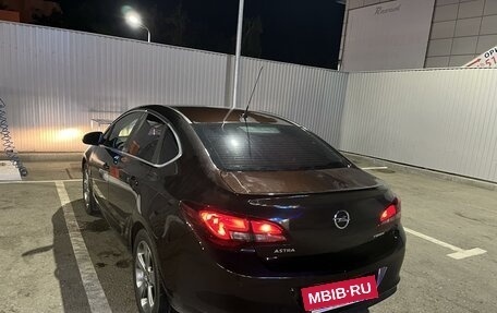 Opel Astra J, 2014 год, 1 300 000 рублей, 1 фотография