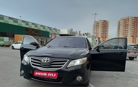 Toyota Camry, 2011 год, 1 300 000 рублей, 1 фотография