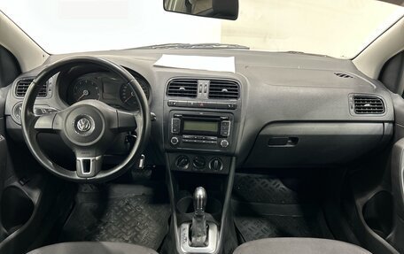 Volkswagen Polo VI (EU Market), 2012 год, 800 000 рублей, 14 фотография