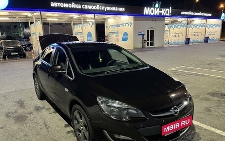 Opel Astra J, 2014 год, 1 300 000 рублей, 17 фотография